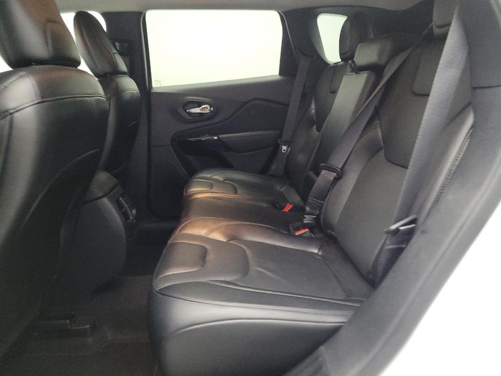 used 2023 Jeep Cherokee car, priced at $27,395