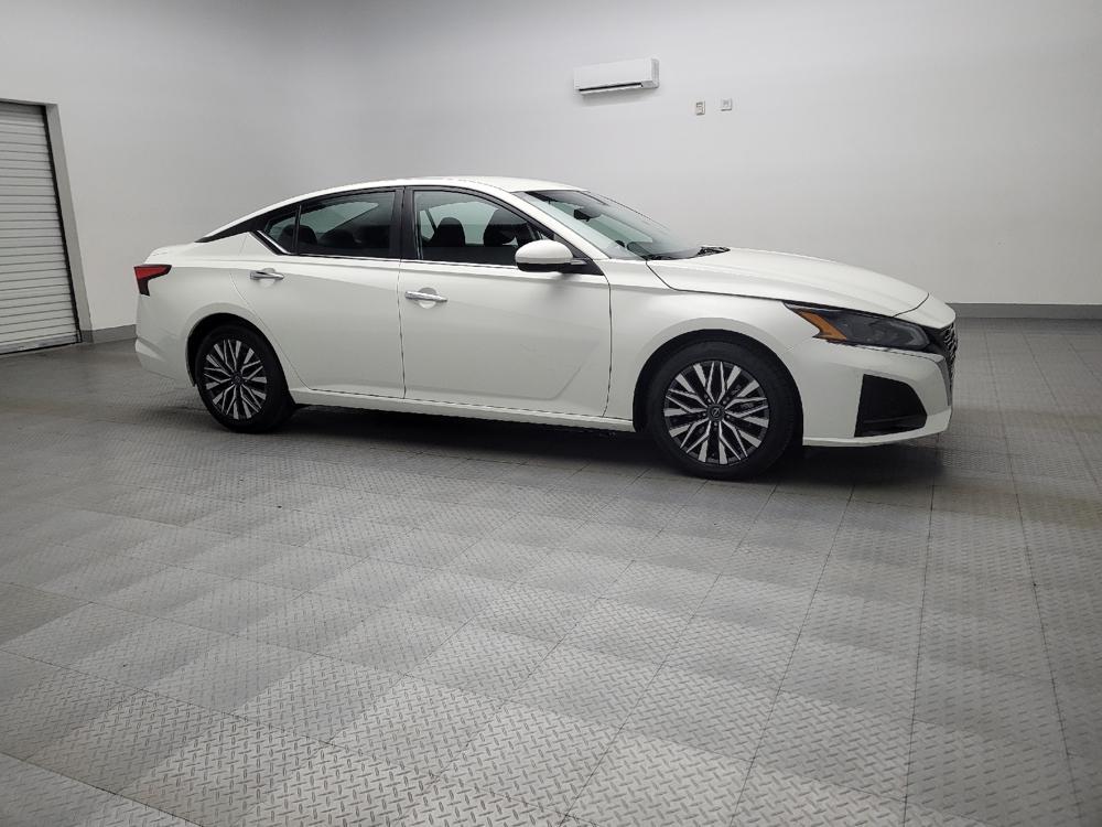 used 2023 Nissan Altima car, priced at $25,495