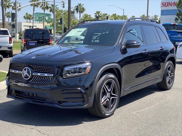 new 2024 Mercedes-Benz GLB 250 car, priced at $49,295