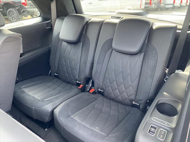 new 2025 Mercedes-Benz AMG GLS 63 car, priced at $160,325