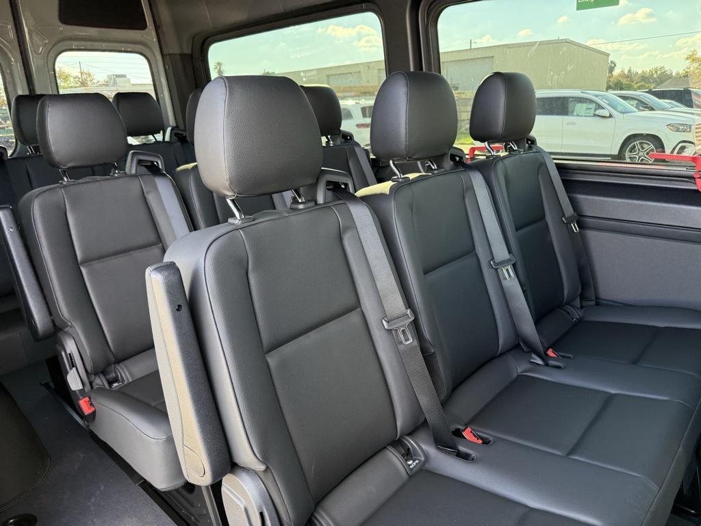 new 2025 Mercedes-Benz Sprinter 2500 car, priced at $80,586
