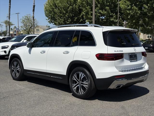 new 2025 Mercedes-Benz GLB 250 car, priced at $50,665