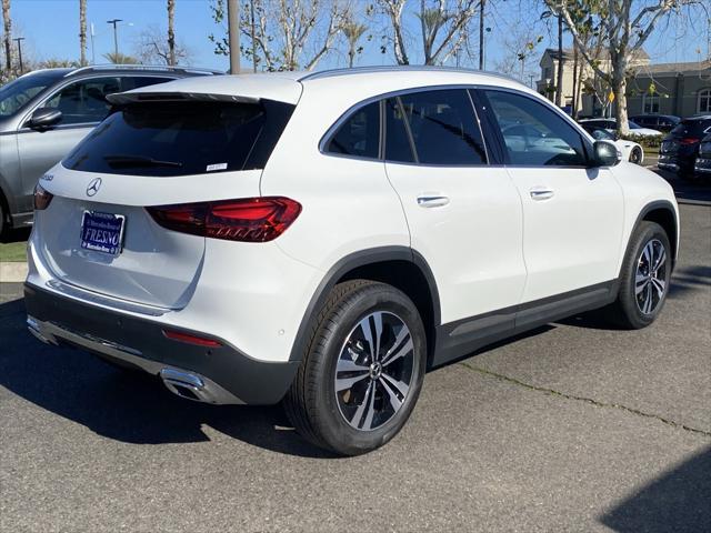 new 2025 Mercedes-Benz GLA 250 car, priced at $44,920