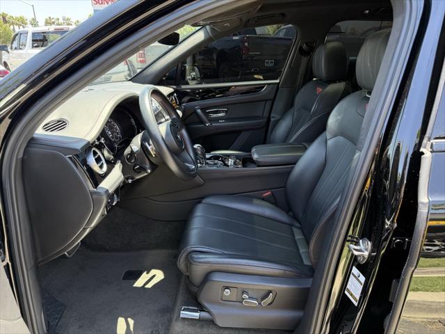 used 2018 Bentley Bentayga car, priced at $74,900