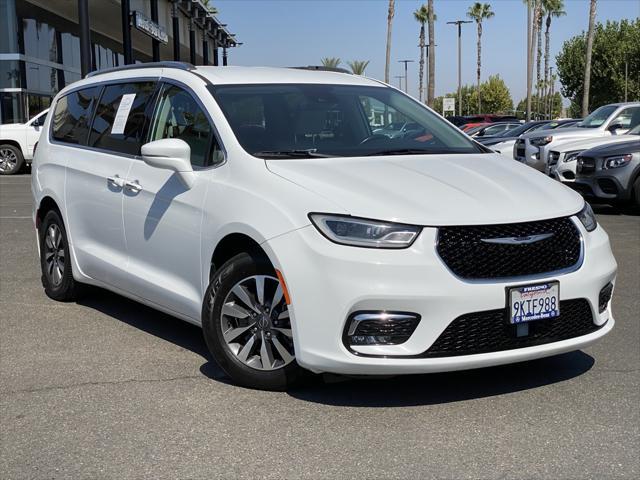 used 2021 Chrysler Pacifica car, priced at $21,995