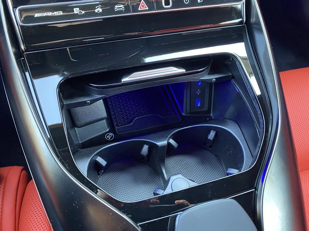 new 2025 Mercedes-Benz AMG SL 43 car, priced at $121,410