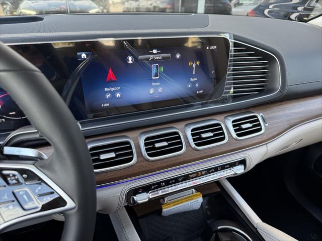new 2025 Mercedes-Benz GLE 450 car, priced at $89,830