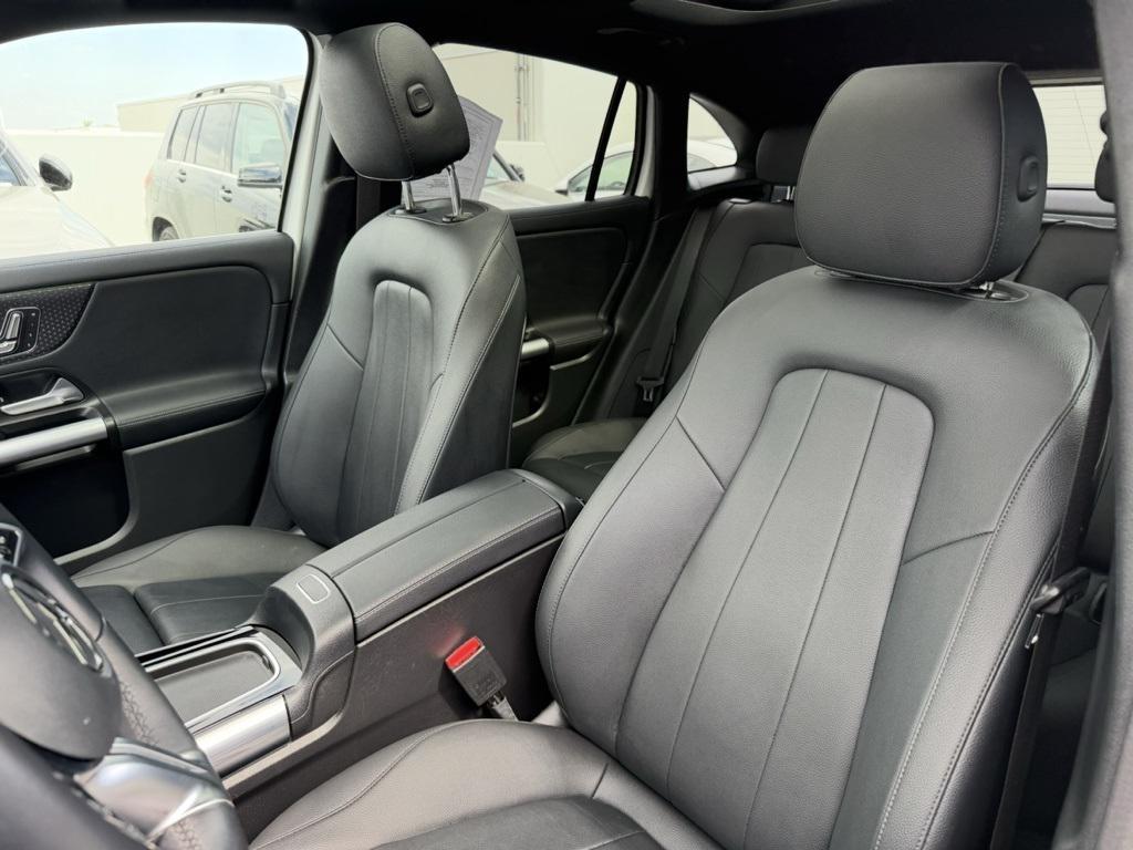used 2025 Mercedes-Benz GLA 250 car, priced at $39,998