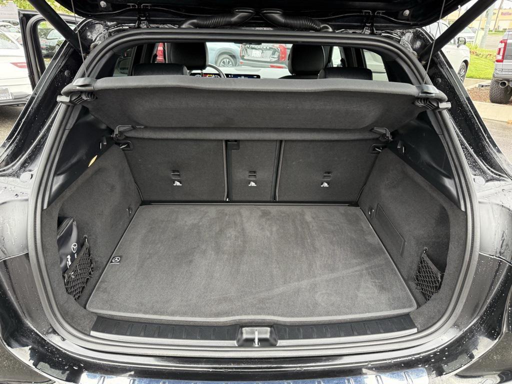 used 2025 Mercedes-Benz GLA 250 car, priced at $39,998
