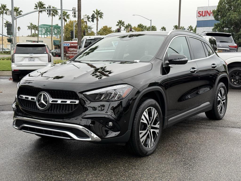 used 2025 Mercedes-Benz GLA 250 car, priced at $39,998