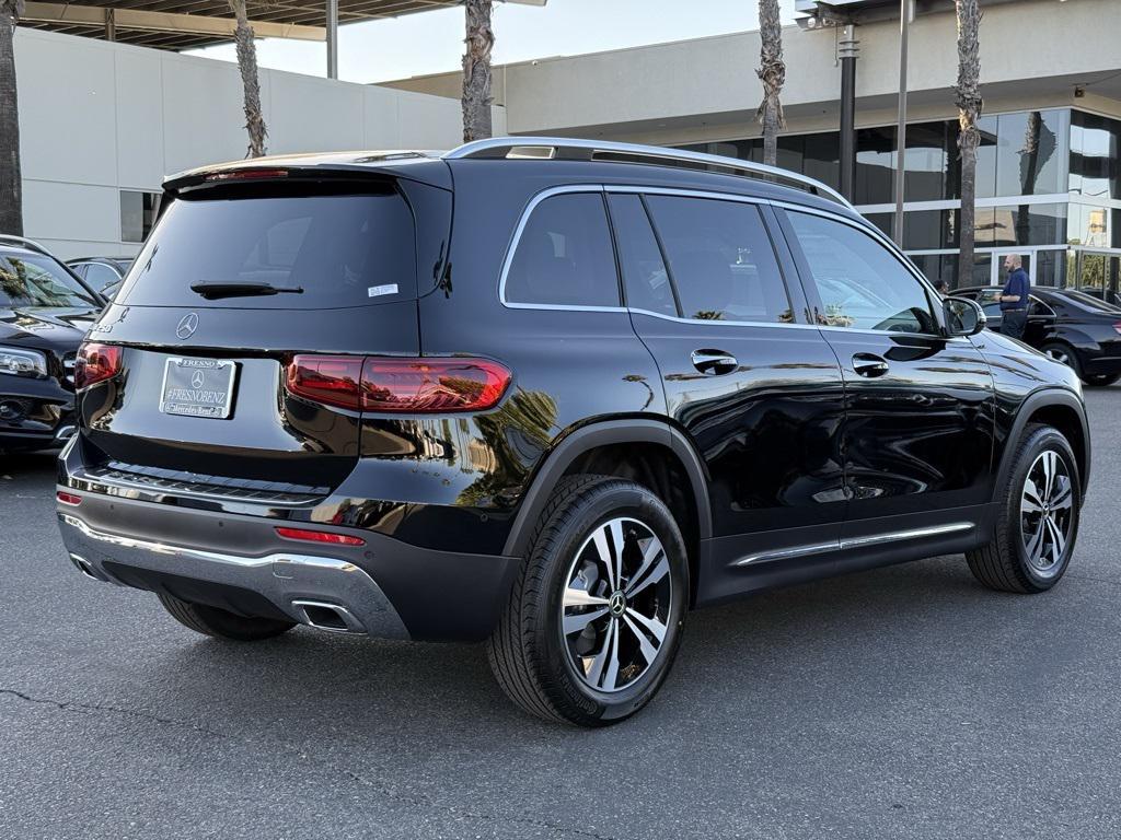 new 2025 Mercedes-Benz GLB 250 car, priced at $47,145