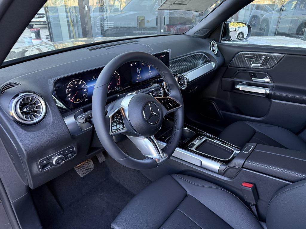 new 2025 Mercedes-Benz GLB 250 car, priced at $47,145
