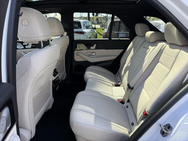 new 2025 Mercedes-Benz GLE 580 car, priced at $99,650
