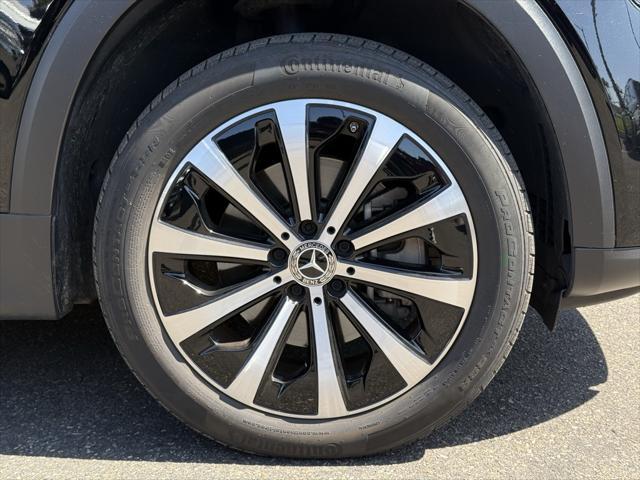 used 2023 Mercedes-Benz GLB 250 car, priced at $35,998