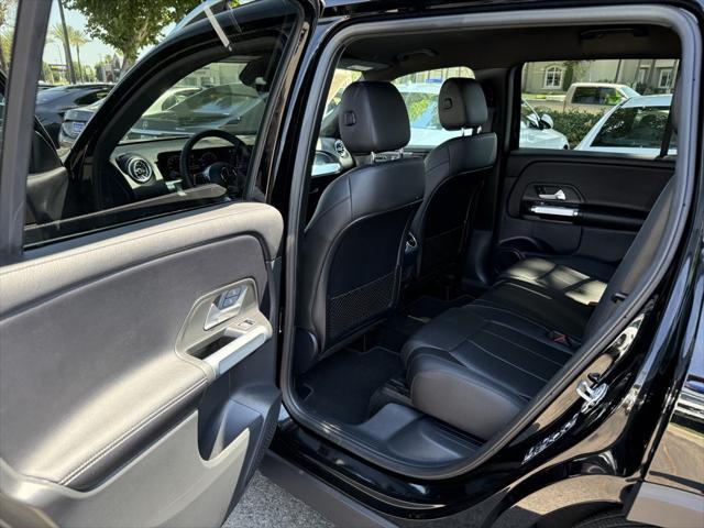used 2025 Mercedes-Benz GLB 250 car, priced at $40,500
