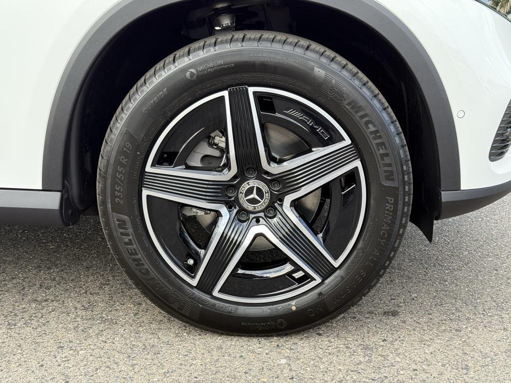 new 2026 Mercedes-Benz GLC 300 car, priced at $55,050