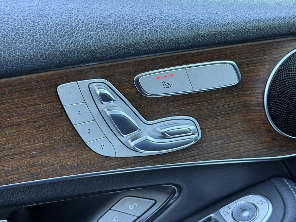 used 2020 Mercedes-Benz GLC 300 car, priced at $24,998