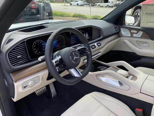 new 2025 Mercedes-Benz GLS 580 car, priced at $124,060