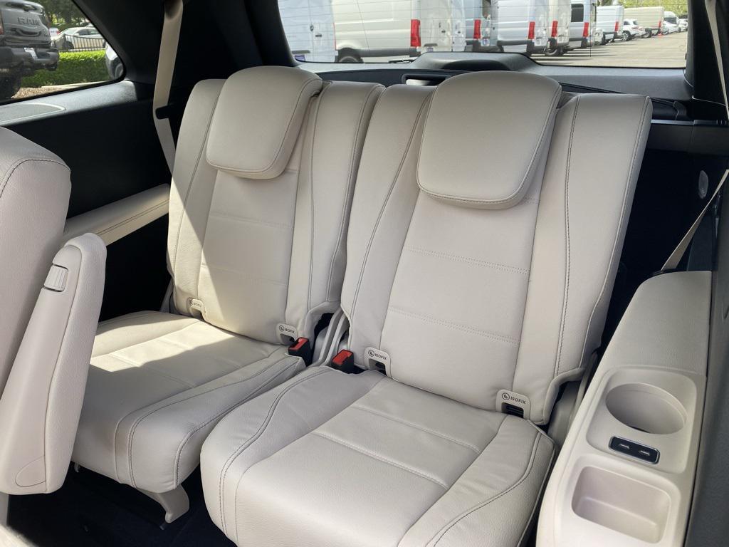 new 2025 Mercedes-Benz GLS 580 car, priced at $119,750