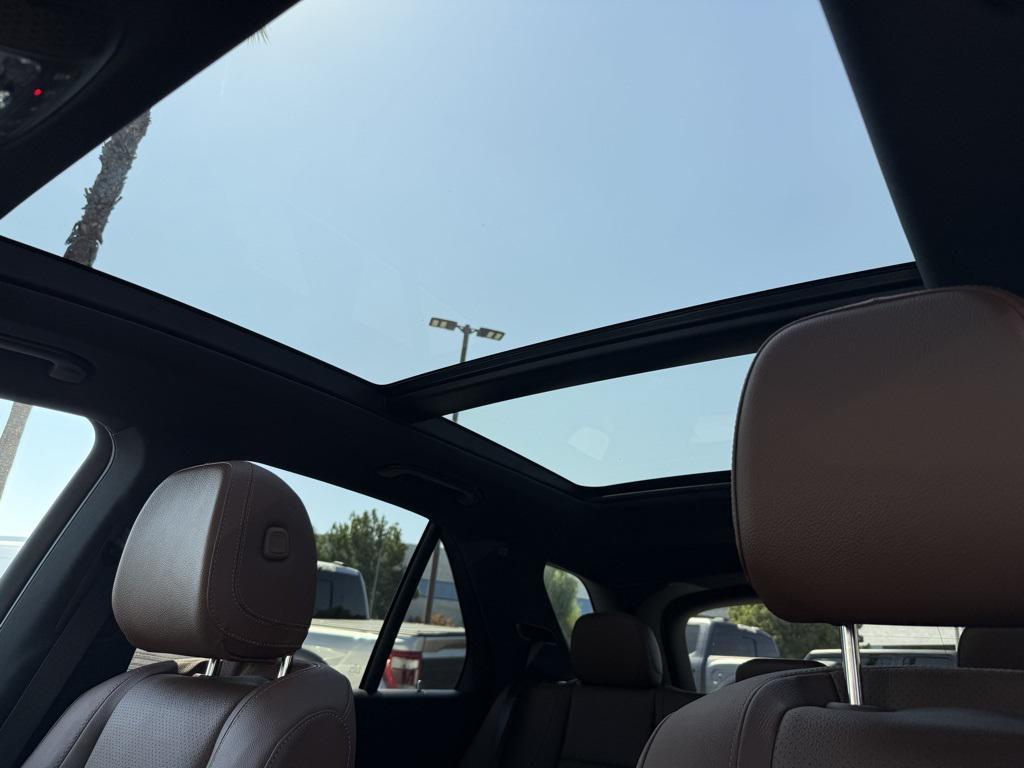 used 2024 Mercedes-Benz GLE 350 car, priced at $58,997