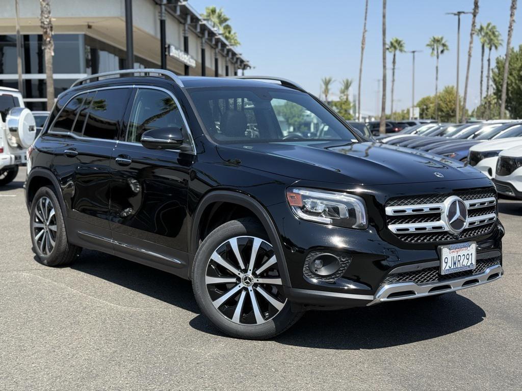 used 2023 Mercedes-Benz GLB 250 car, priced at $30,998