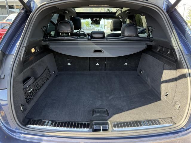 used 2024 Mercedes-Benz AMG GLE 53 car, priced at $77,977