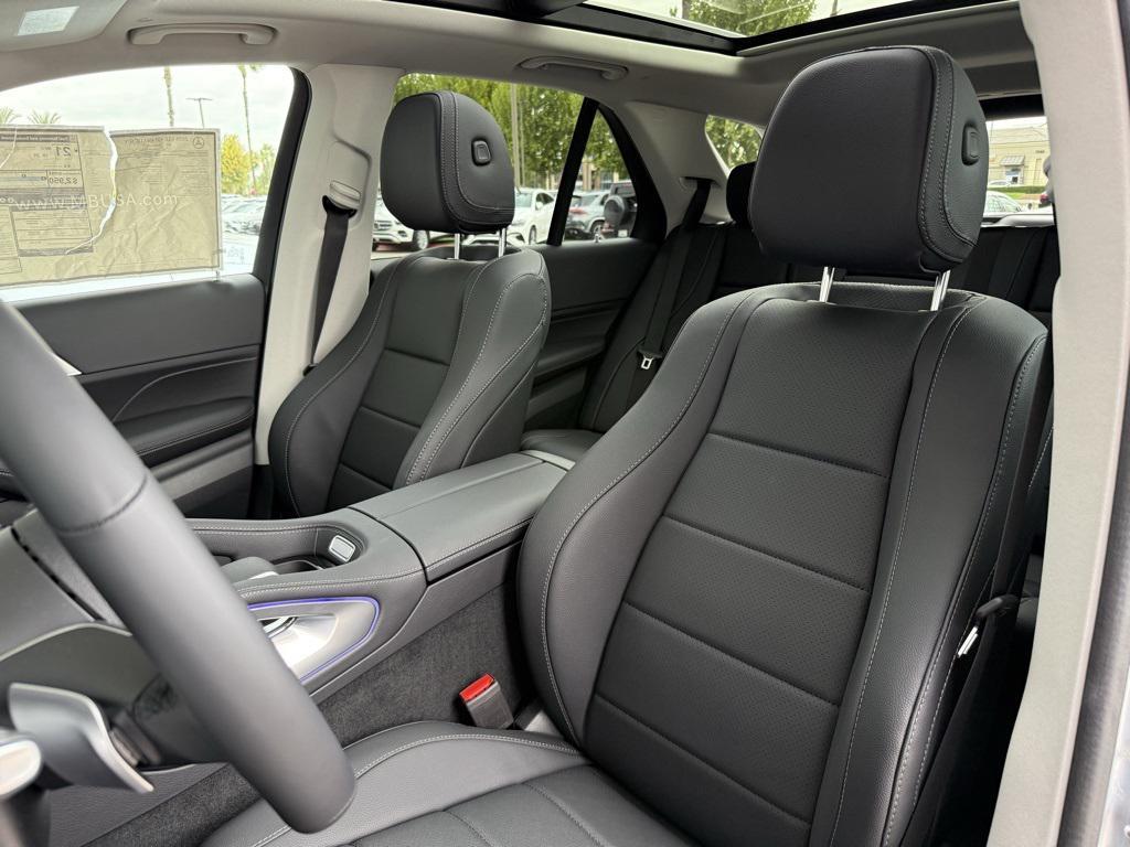 new 2026 Mercedes-Benz GLE 450 car, priced at $78,050