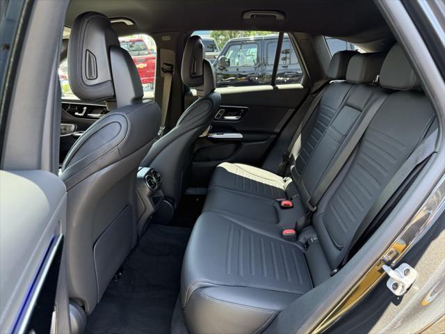 new 2025 Mercedes-Benz GLC 300 car, priced at $60,560