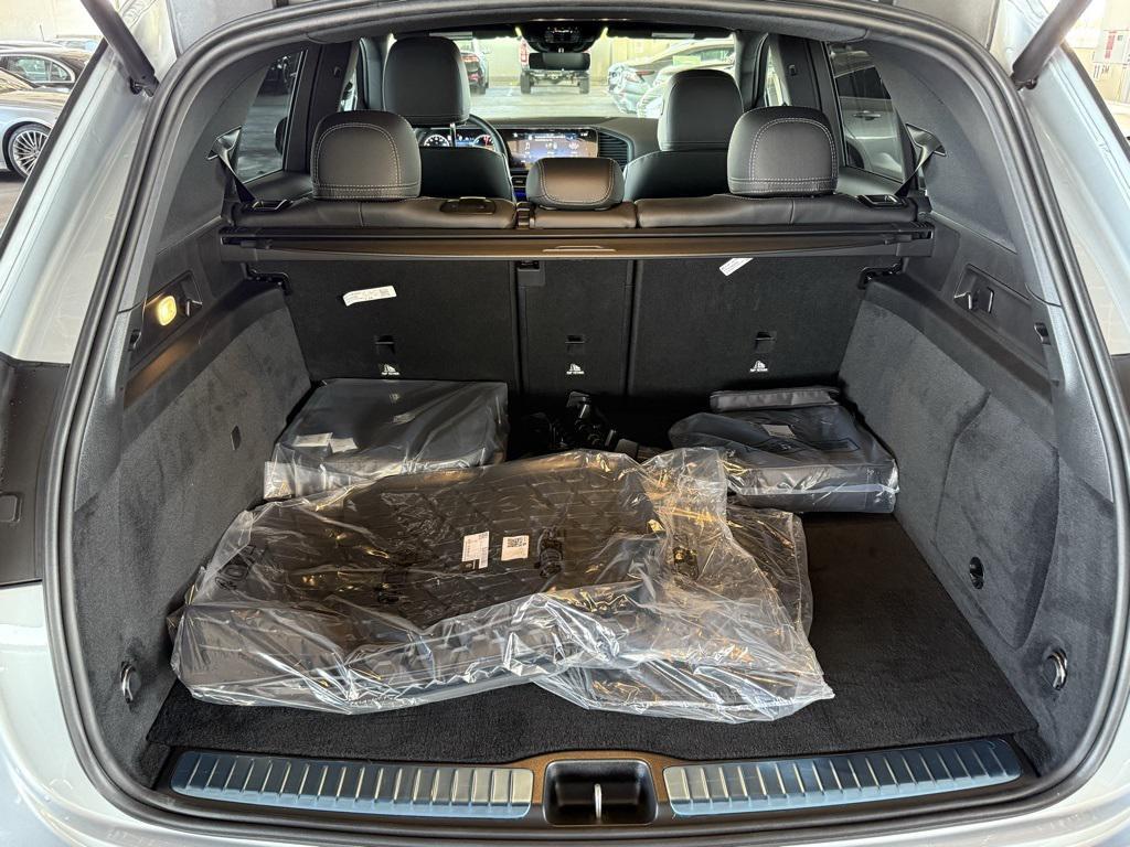 new 2026 Mercedes-Benz GLE 450e car, priced at $83,680