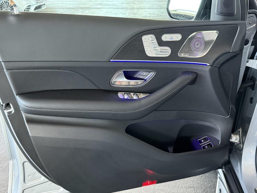 new 2026 Mercedes-Benz GLE 450e car, priced at $83,680