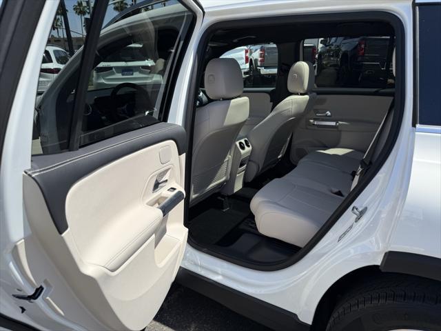 new 2025 Mercedes-Benz GLB 250 car, priced at $50,665