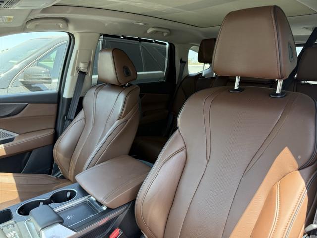 used 2023 Acura MDX car, priced at $48,898