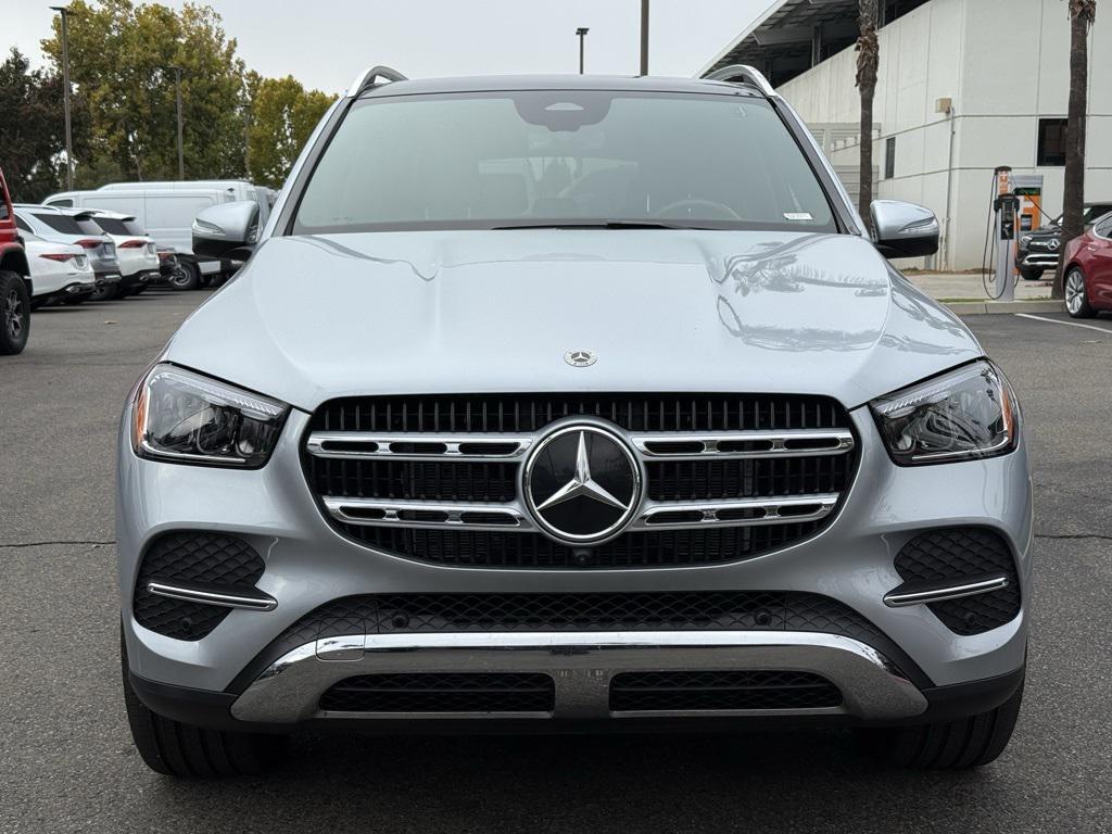 used 2025 Mercedes-Benz GLE 450 car, priced at $68,998