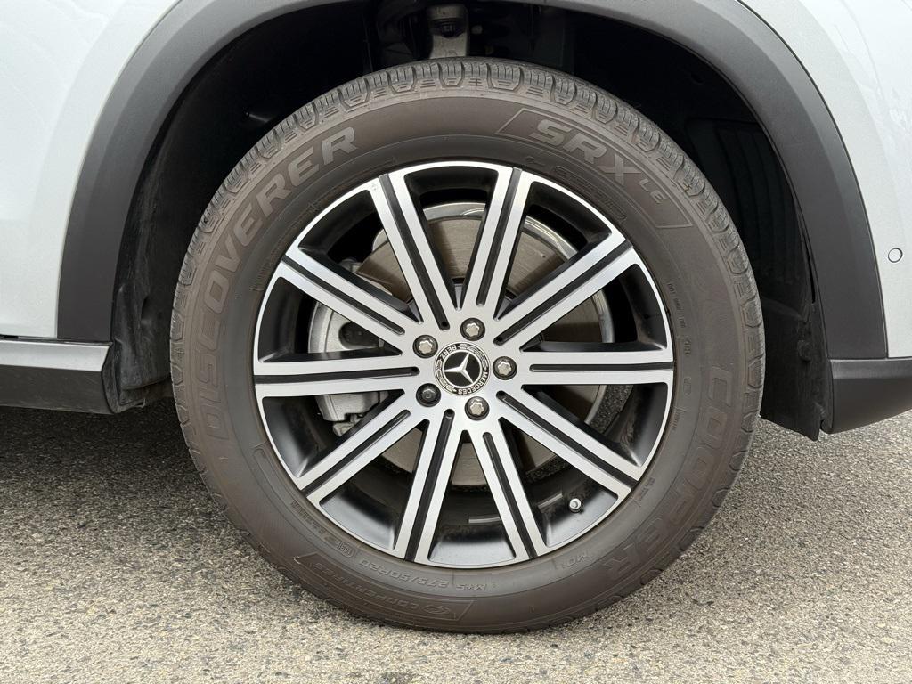 used 2025 Mercedes-Benz GLE 450 car, priced at $68,998