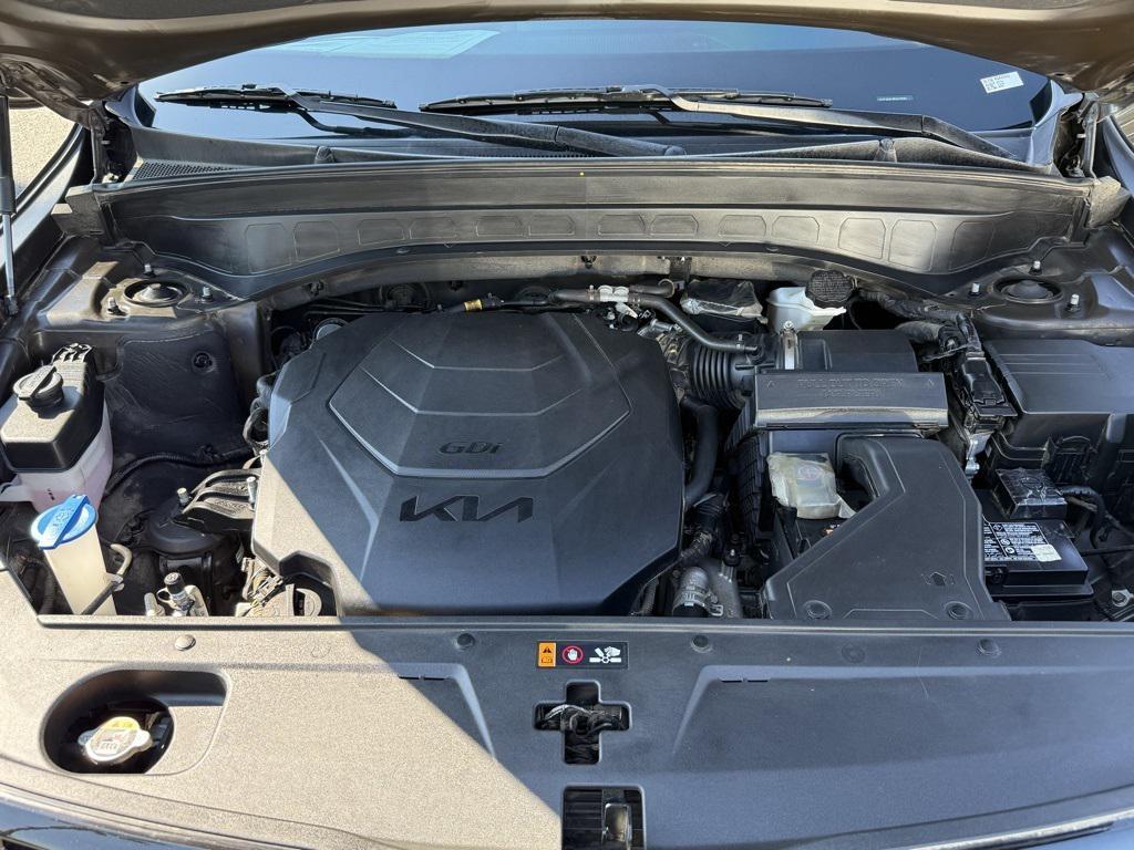 used 2024 Kia Telluride car, priced at $38,997