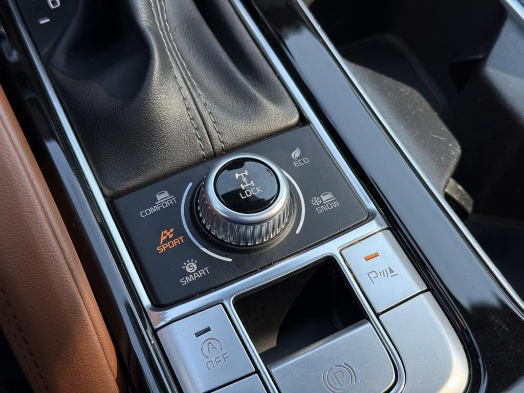 used 2024 Kia Telluride car, priced at $38,997