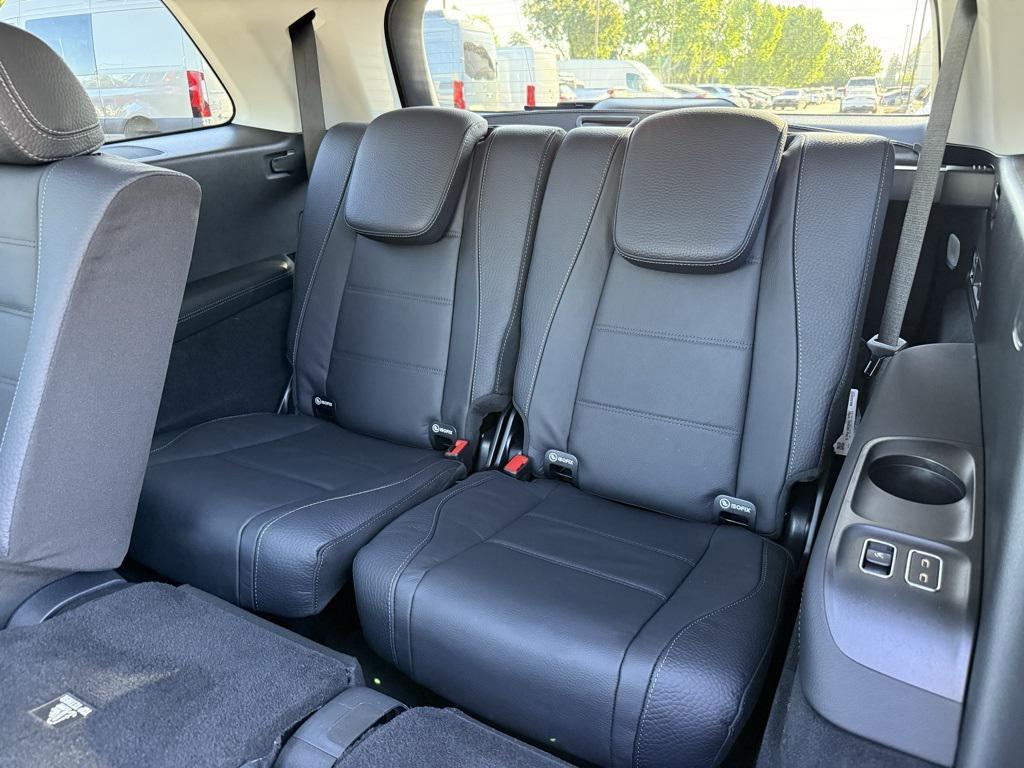 new 2025 Mercedes-Benz GLS 450 car, priced at $99,830