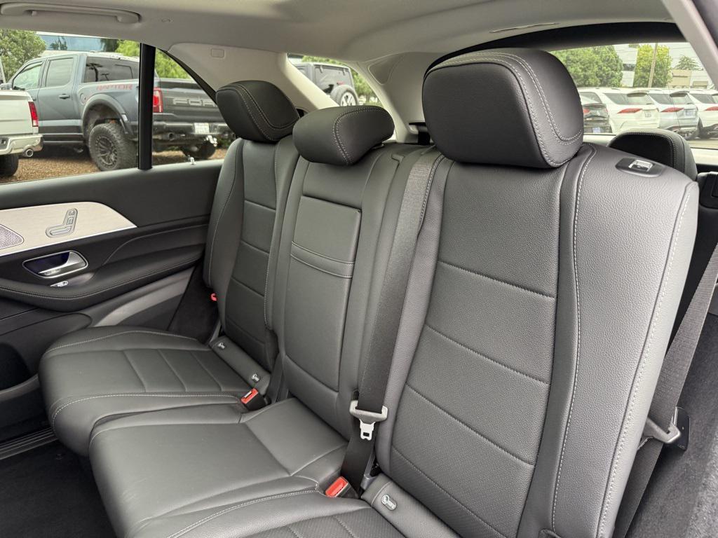 new 2026 Mercedes-Benz GLE 450 car, priced at $82,010
