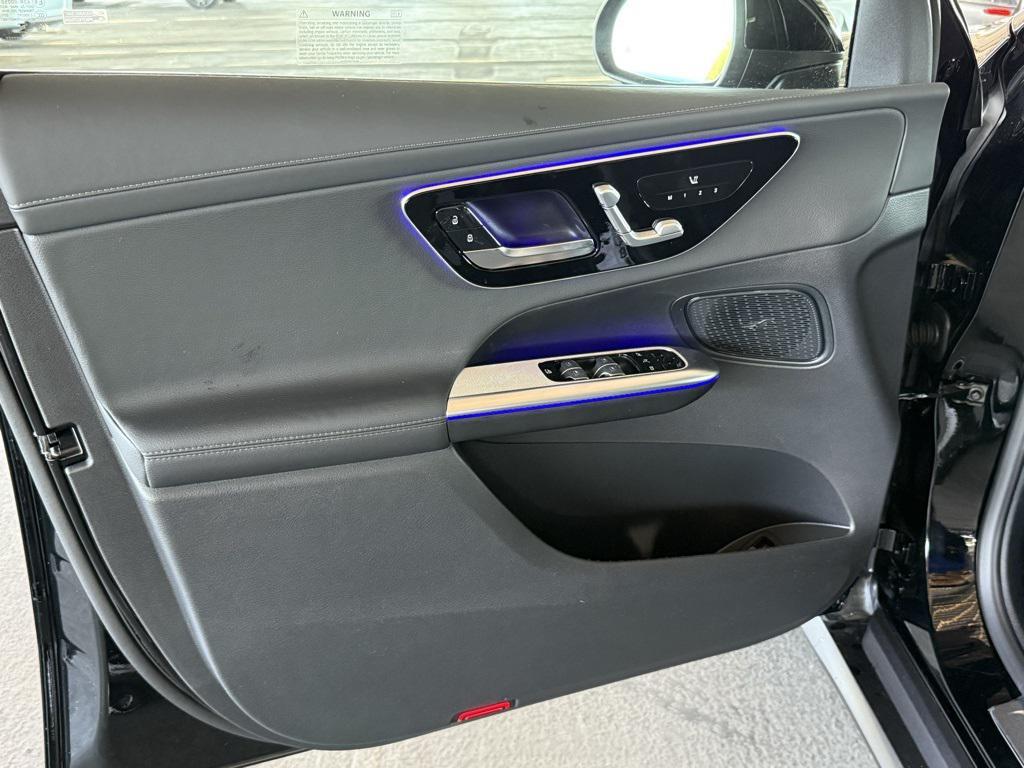 new 2026 Mercedes-Benz GLC 300 car, priced at $61,285