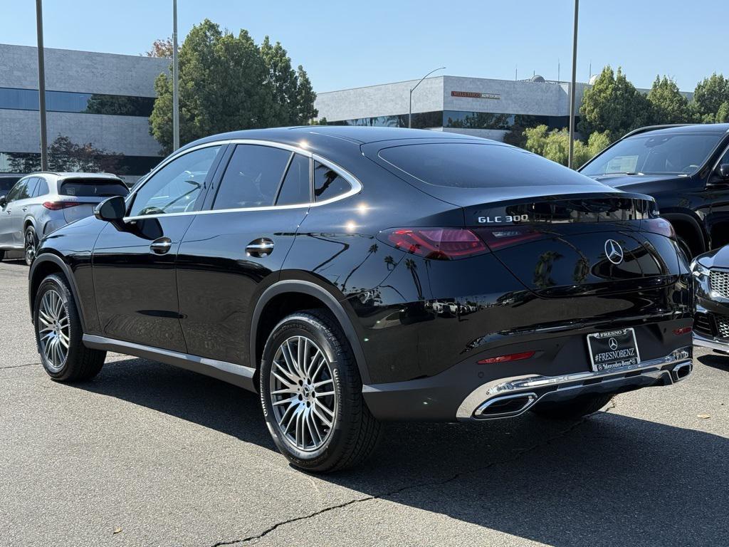 new 2026 Mercedes-Benz GLC 300 car, priced at $61,285