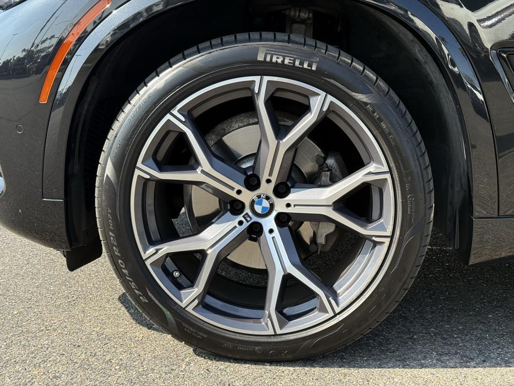 used 2021 BMW X5 car, priced at $37,400