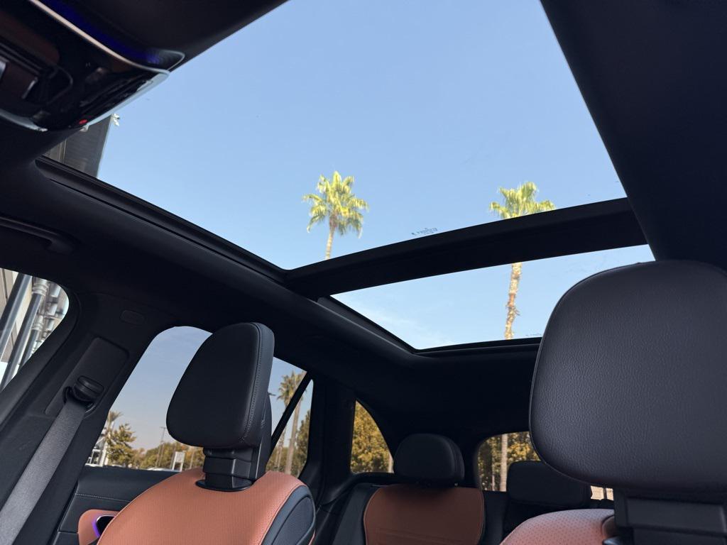 used 2023 Mercedes-Benz GLC 300 car, priced at $40,598