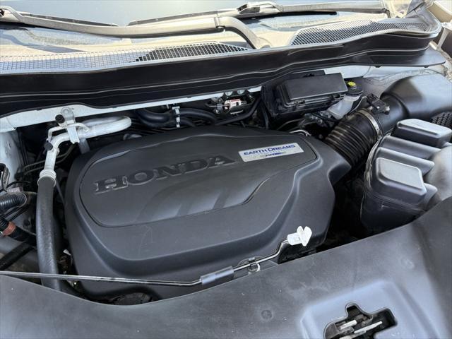 used 2020 Honda Pilot car, priced at $21,400