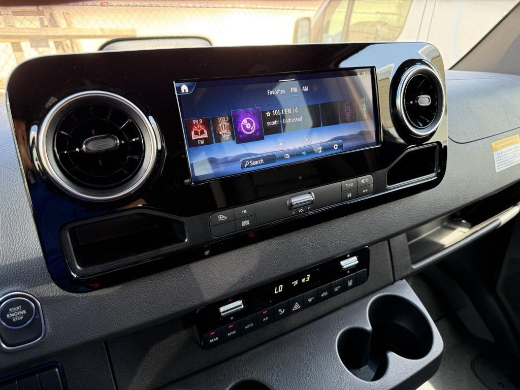 new 2025 Mercedes-Benz Sprinter 2500 car, priced at $79,651