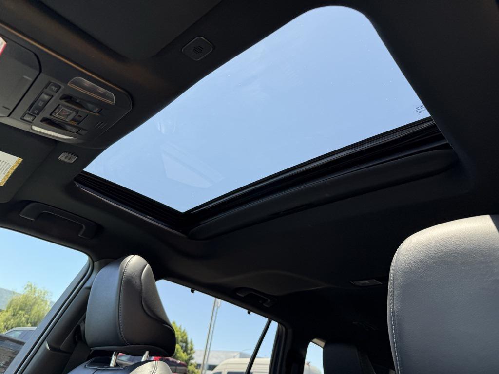 used 2023 Toyota Highlander car, priced at $35,998