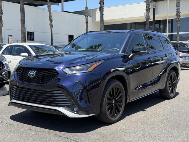 used 2023 Toyota Highlander car, priced at $42,498