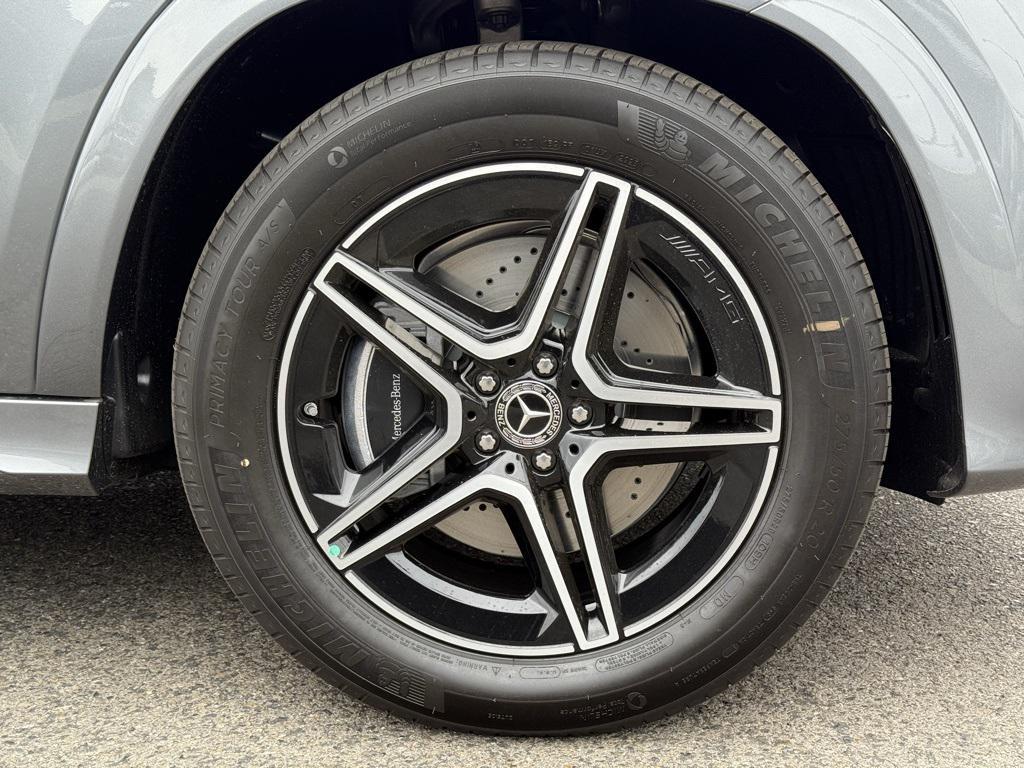 new 2026 Mercedes-Benz GLE 450 car, priced at $79,210