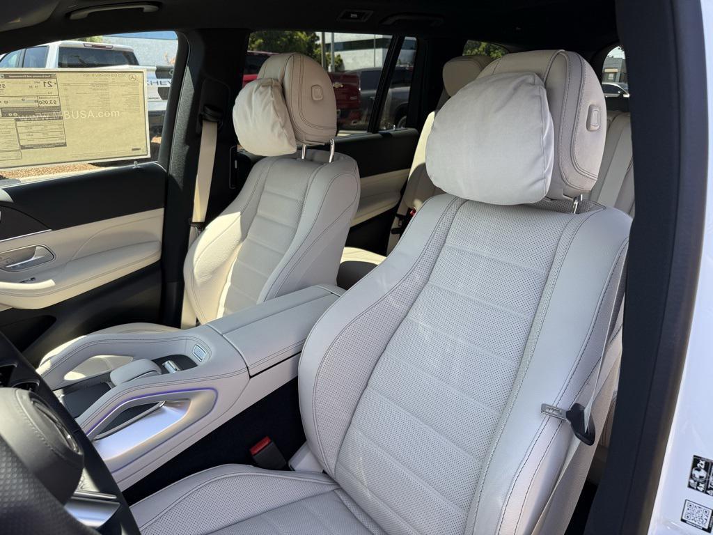 new 2025 Mercedes-Benz GLS 450 car, priced at $105,510