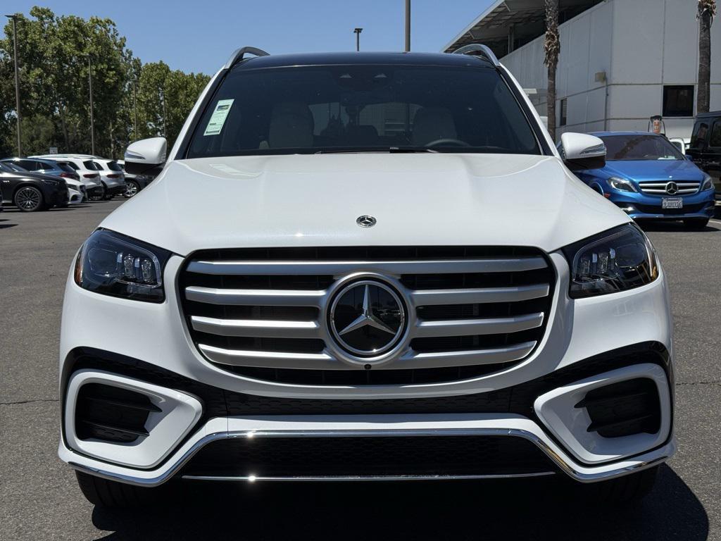 new 2025 Mercedes-Benz GLS 450 car, priced at $105,510