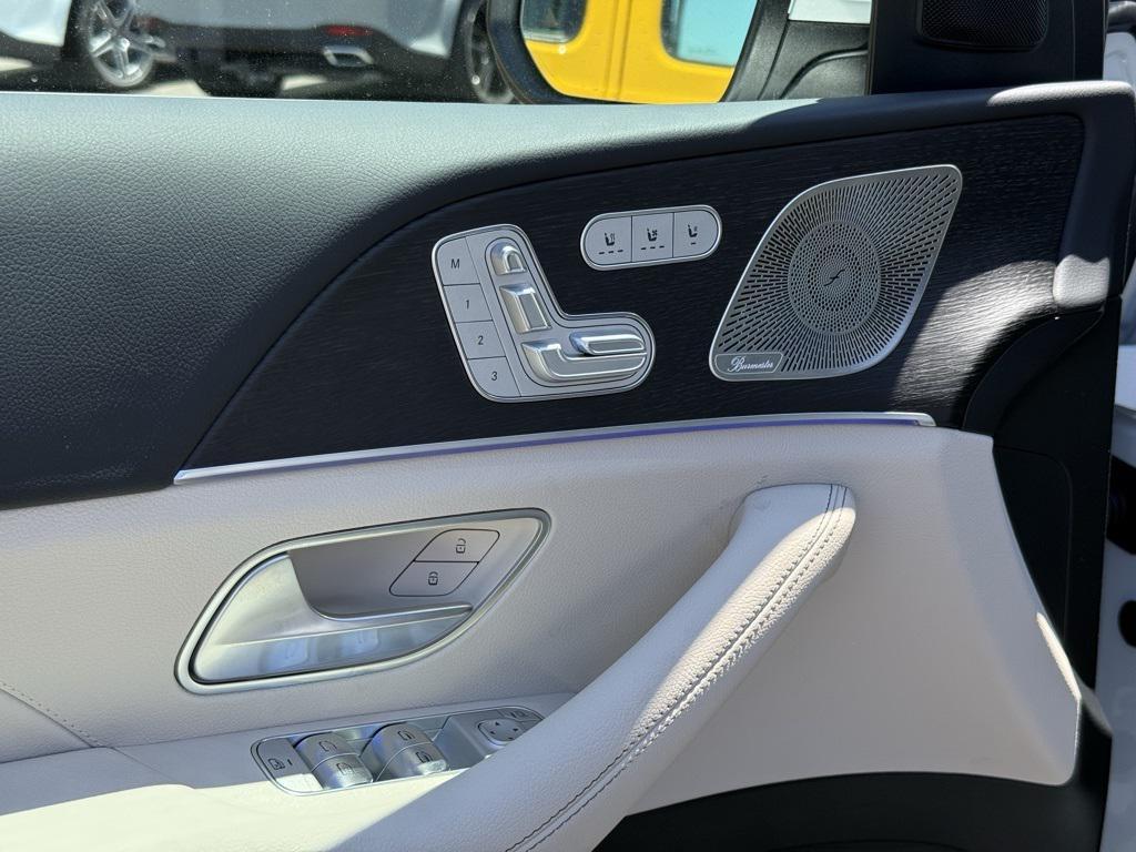 new 2025 Mercedes-Benz GLS 450 car, priced at $105,510